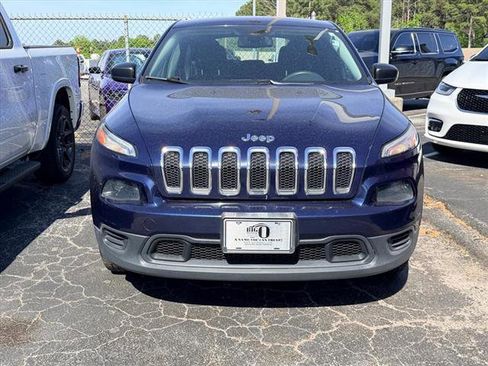 Used 2014 Jeep Cherokee Sport AWD/4WD image 2