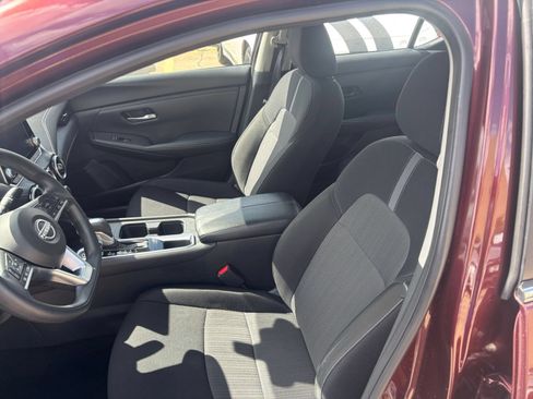 Used 2025 Nissan Sentra SV FWD image 24