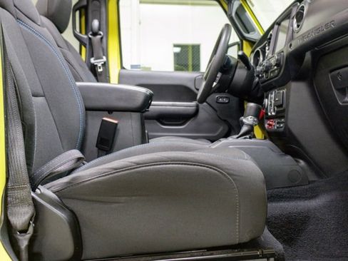 Certified 2023 Jeep Wrangler Unlimited Rubicon 4xe image 5