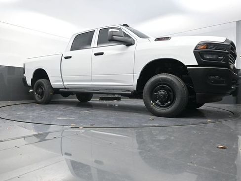New 2026 RAM 2500 Tradesman AWD/4WD image 20