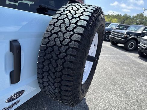 Used 2025 Ford Bronco Heritage Edition AWD/4WD image 19