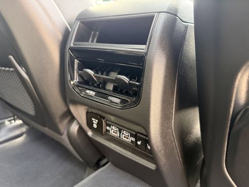 Used 2022 Jeep Grand Cherokee Limited 4xe AWD/4WD image 30