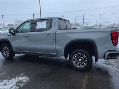 Used 2024 GMC Sierra 1500 AT4 w/ Technology Package image 6