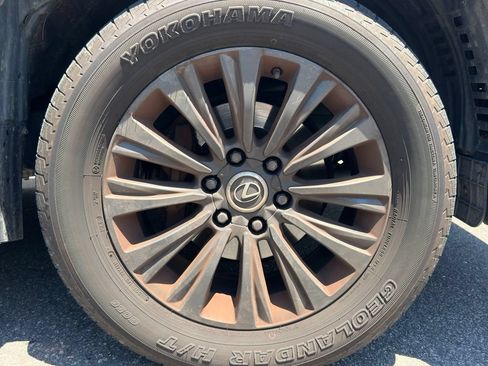 Used 2020 Lexus GX 460 Premium AWD/4WD image 9