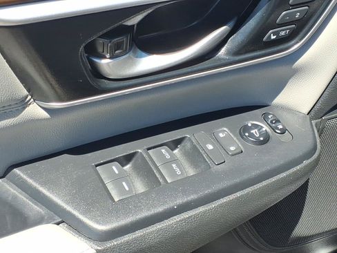 Used 2022 Honda CR-V EX-L image 14