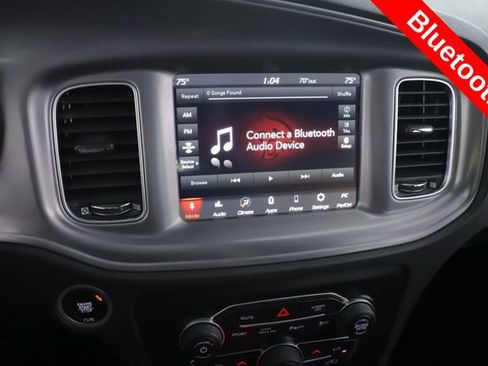 Used 2023 Dodge Charger R/T RWD image 4