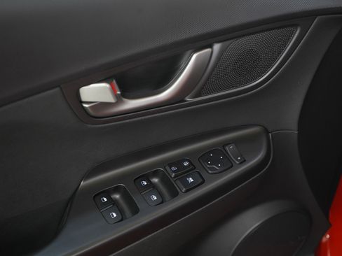 Used 2020 Hyundai Kona Ultimate image 24