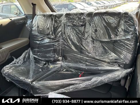 New 2026 Kia Carnival SX image 25