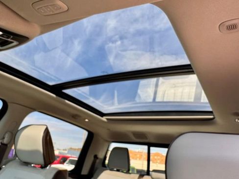 Used 2025 RAM 1500 Laramie w/ Laramie Southwest Edition image 20