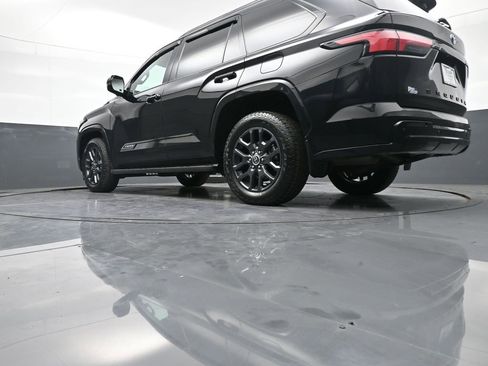 Certified 2023 Toyota Sequoia Platinum image 34