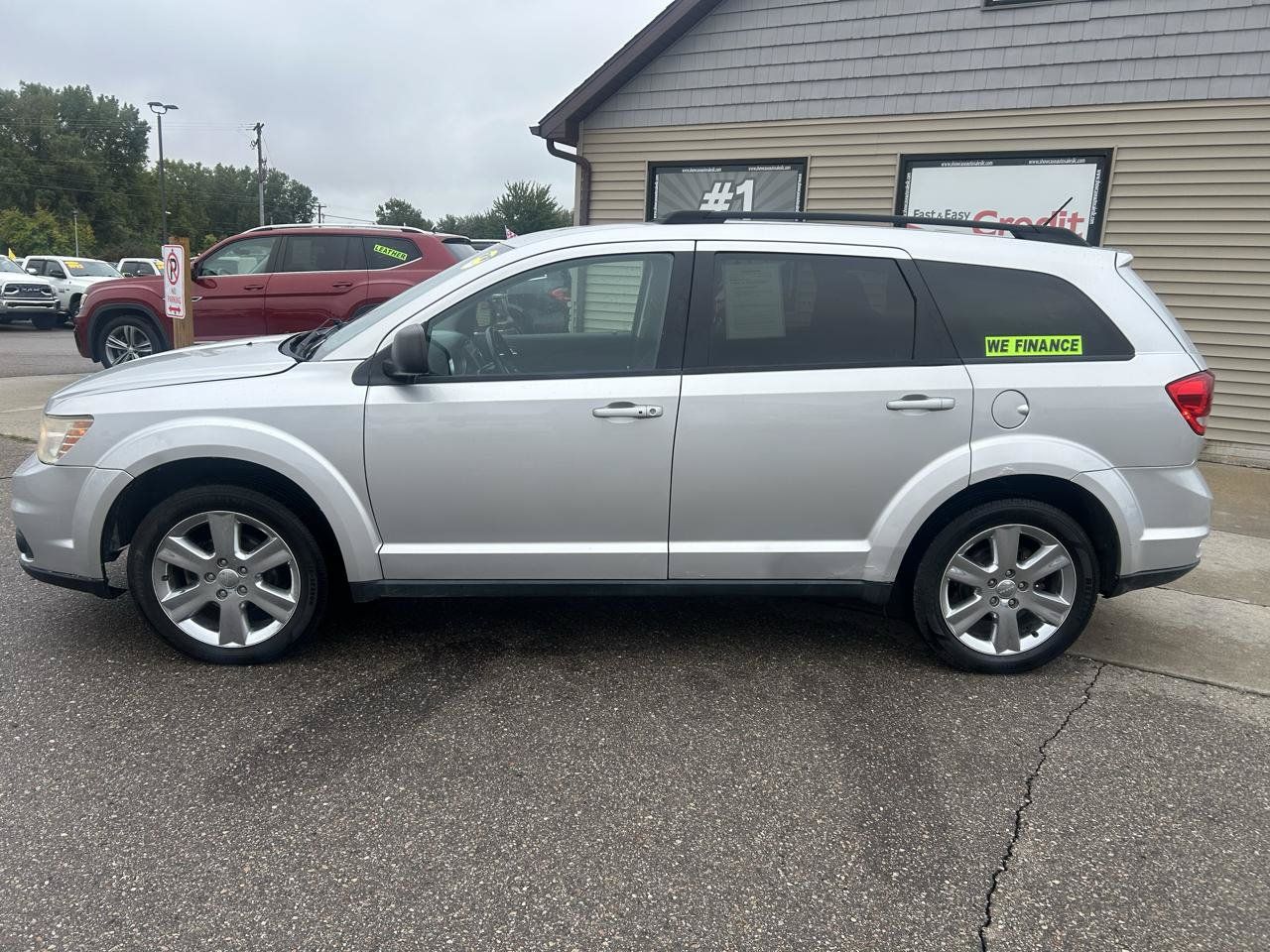 Used 2012 Dodge Journey SXT w/ Convenience Group I FWD image 8