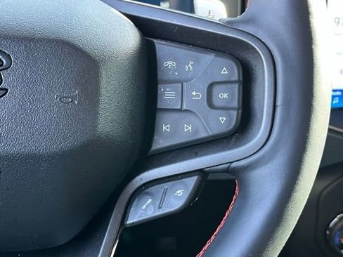 Used 2025 Ford Bronco Raptor AWD/4WD image 21