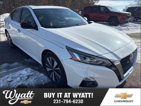 Used 2019 Nissan Altima 2.5 SV FWD image 1