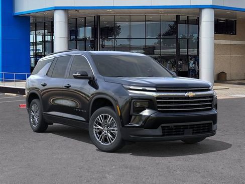 New 2026 Chevrolet Traverse LT w/ Enhanced Driving Package FWD image 7