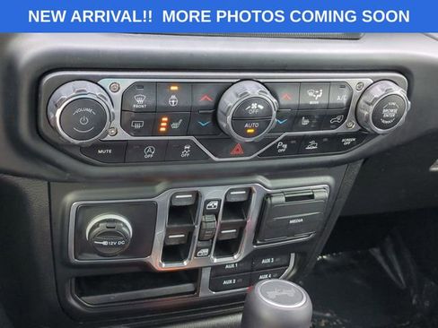 Certified 2022 Jeep Wrangler Unlimited Sahara image 18