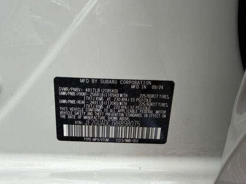 Used 2024 Subaru Crosstrek 2.0i Premium image 30