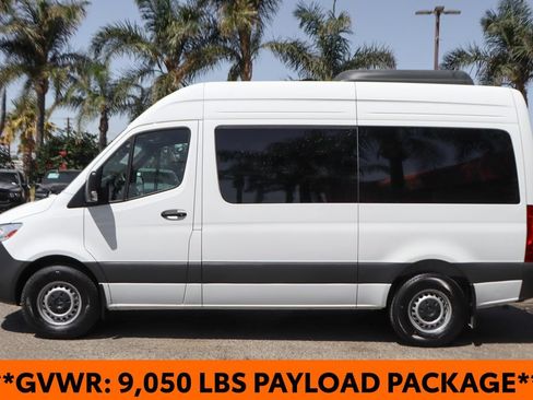 Used 2024 Mercedes-Benz Sprinter 2500 image 5