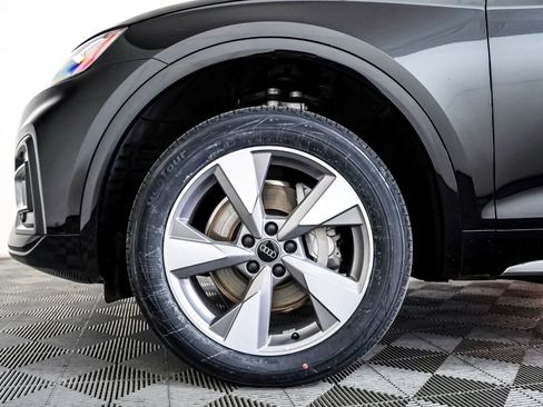Used 2023 Audi Q5 2.0T Premium Plus w/ Premium Plus Package image 6
