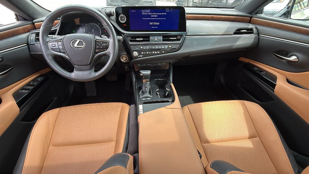 Used 2023 Lexus ES 300h w/ Premium Package FWD image 28