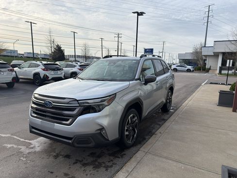 Used 2026 Subaru Forester Limited image 7