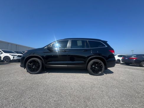 Used 2022 Honda Pilot Special Edition image 1