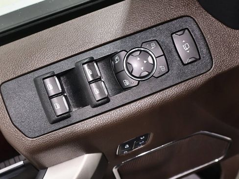 Used 2022 Ford F450 King Ranch w/ FX4 Off-Road Package image 12