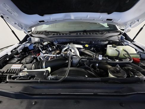 Used 2025 Ford F450 King Ranch w/ FX4 Off-Road Package image 48