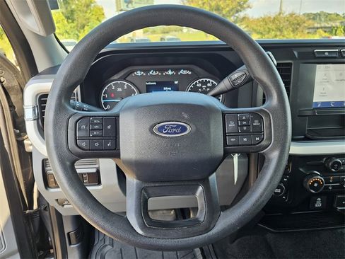 Used 2024 Ford F250 XLT image 24