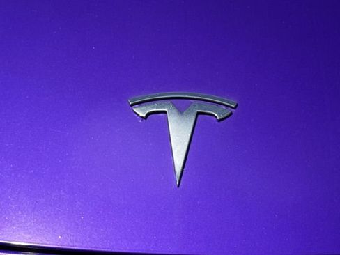 Used 2023 Tesla Model Y Long Range AWD/4WD image 27