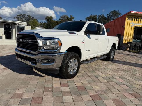 Used 2020 RAM 2500 Big Horn w/ Level 1 Equipment Group image 1