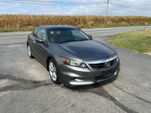 Used 2011 Honda Accord EX-L image 8
