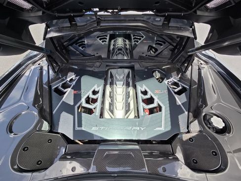 Used 2021 Chevrolet Corvette Stingray Premium Cpe w/ Z51 Performance Package RWD image 11