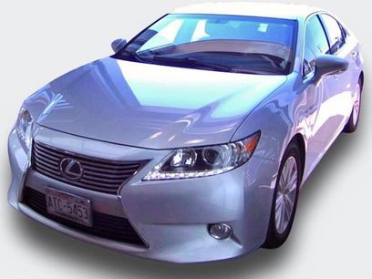 Used 2014 Lexus ES 350 w/ Premium Package