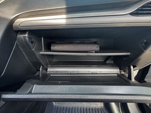 Used 2019 Ford Fusion SE FWD image 29
