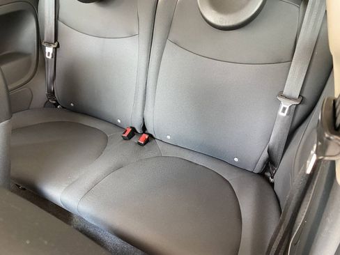Used 2015 FIAT 500 Pop FWD image 22