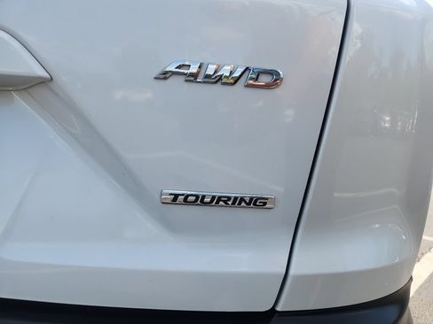 Used 2020 Honda CR-V Touring image 11