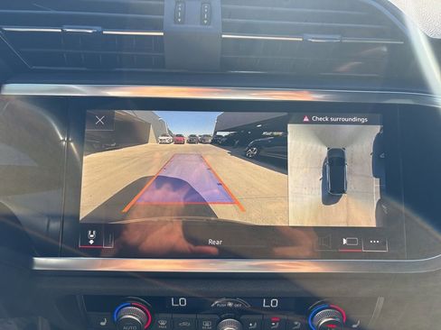 Used 2024 Audi Q3 2.0T Premium Plus image 25