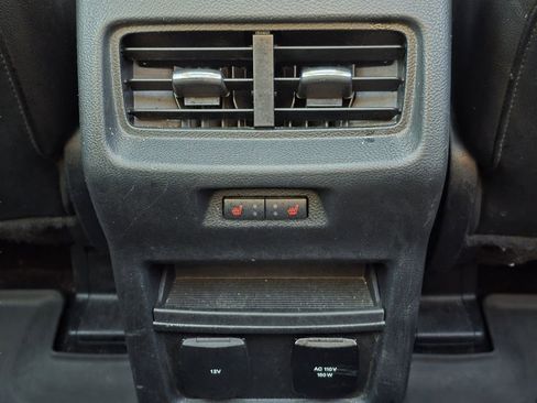 Used 2020 Ford Edge Titanium w/ Equipment Group 301A image 34