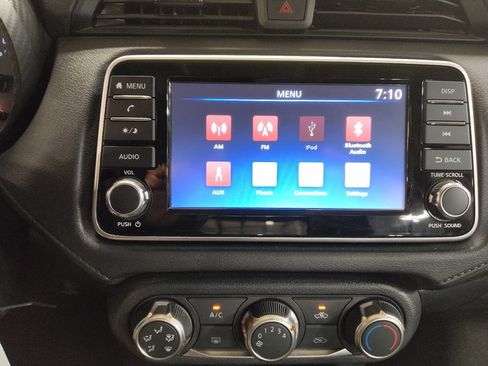 Used 2025 Nissan Versa S w/ Trunk Package FWD image 25