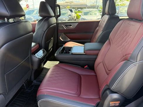 Certified 2025 INFINITI QX80 Autograph w/ Premium Cargo Package AWD/4WD image 6