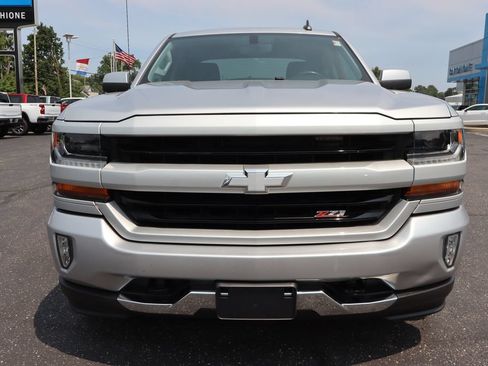 Used 2018 Chevrolet Silverado 1500 LT w/ All Star Edition AWD/4WD image 36