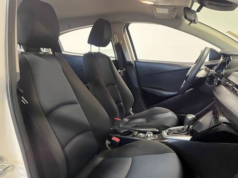 Used 2017 Toyota Yaris iA image 10