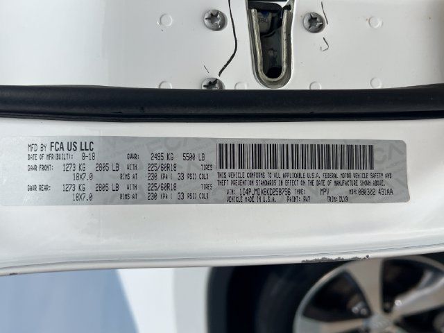 Used 2019 Jeep Cherokee Limited AWD/4WD image 36