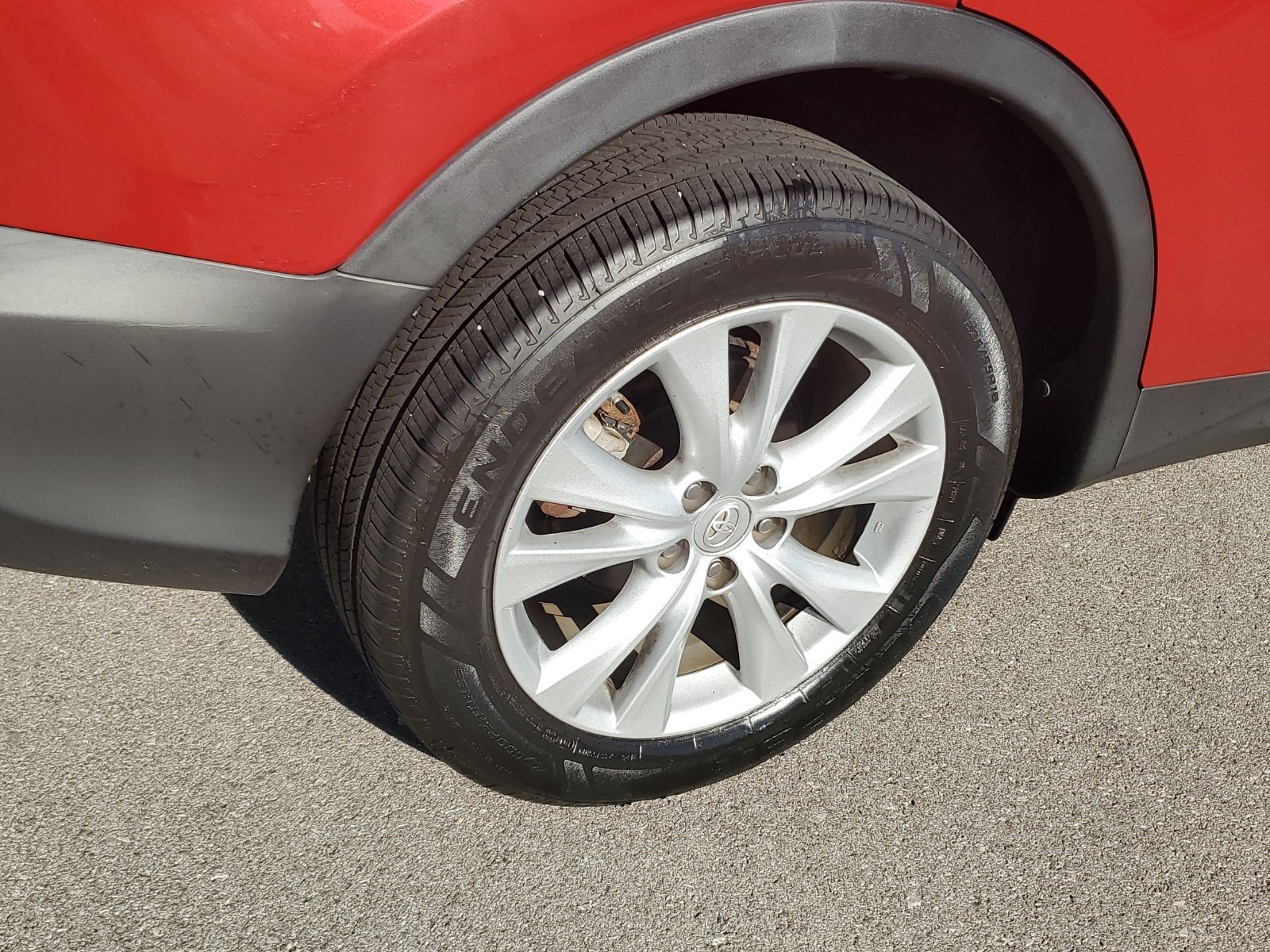 Used 2014 Toyota RAV4 Limited w/ Technology Package AWD/4WD image 6