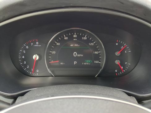 Used 2019 Kia Sorento SX image 16