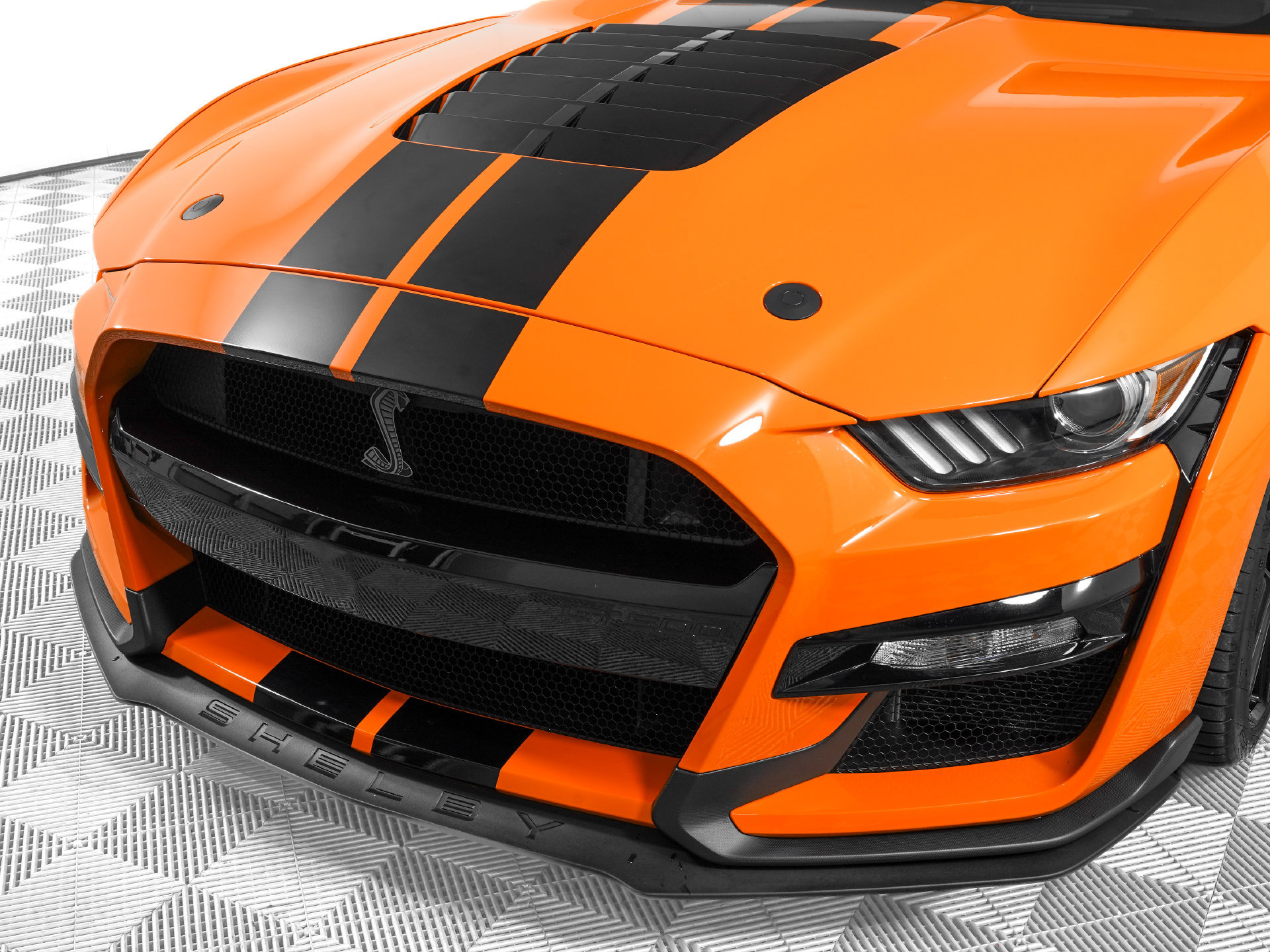 Used 2021 Ford Mustang Shelby GT500 w/ Technology Package RWD image 30