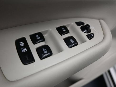 Used 2024 Volvo XC90 B6 Ultimate AWD/4WD image 11