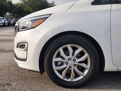 Used 2020 Kia Sedona EX FWD image 9