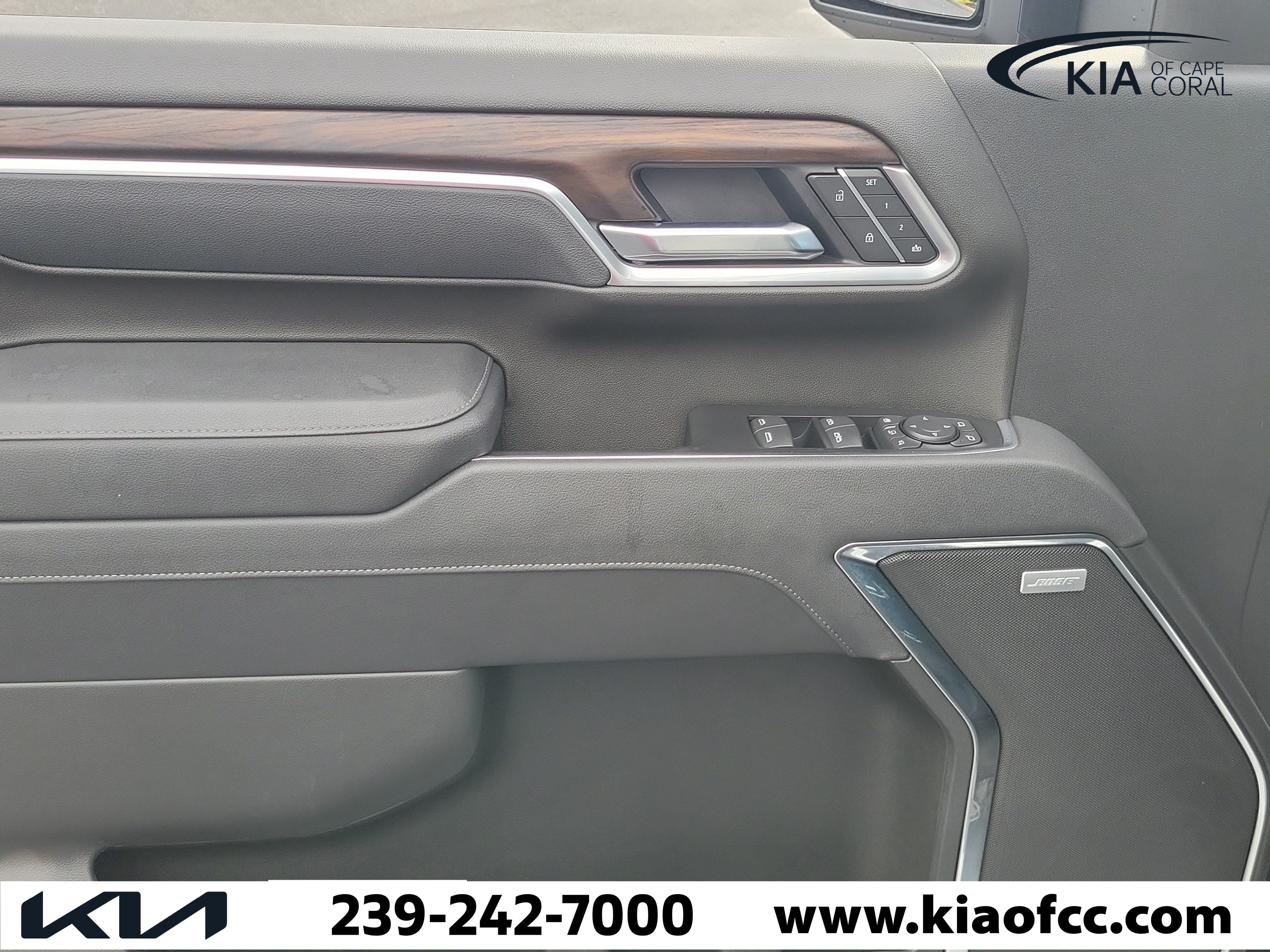 Used 2026 GMC Sierra 3500 SLT w/ SLT Convenience Package AWD/4WD image 22