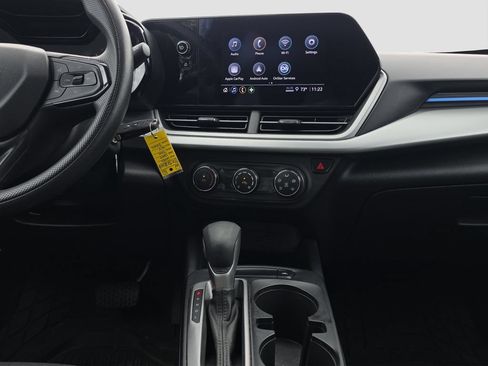 Used 2024 Chevrolet Trax LS FWD image 14